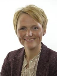 Anna-Karin Hatt
